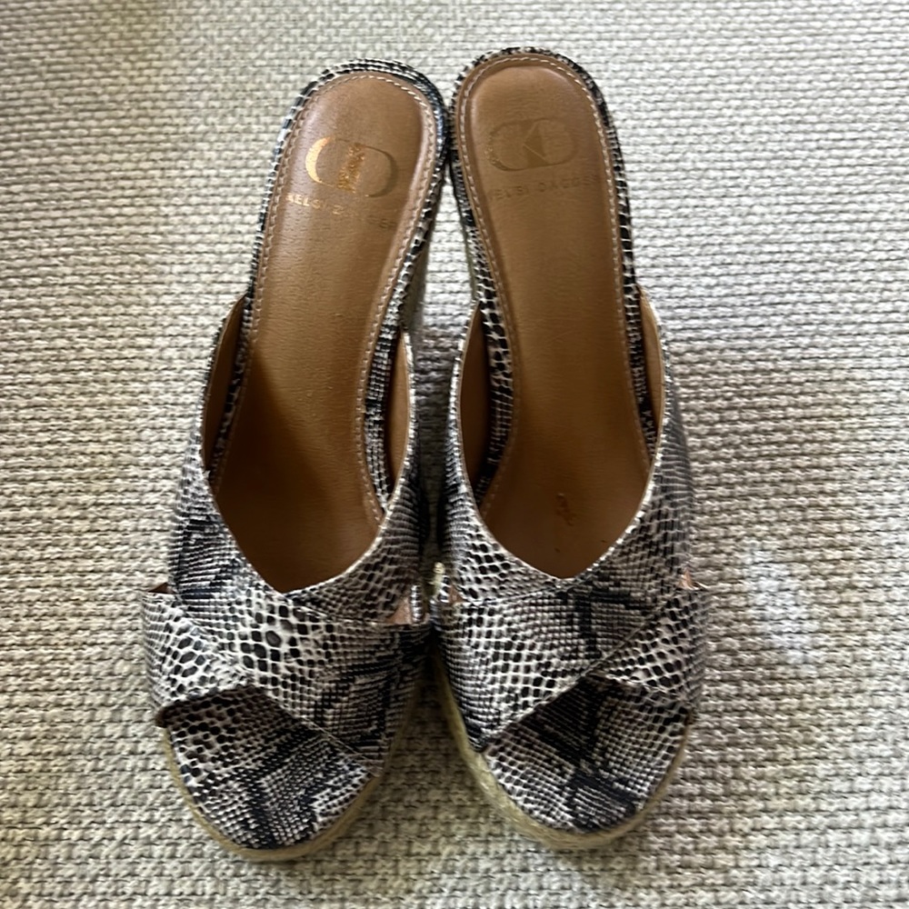 PRE-OWNED Kelsi Dagger Jute Snake Print Wedge Sandals - Women's Size 6